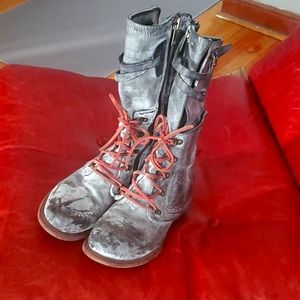 Ravi Freebird combat boots